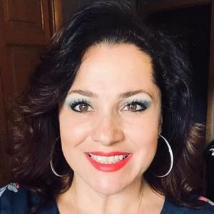 Meet your Posher, Isabel